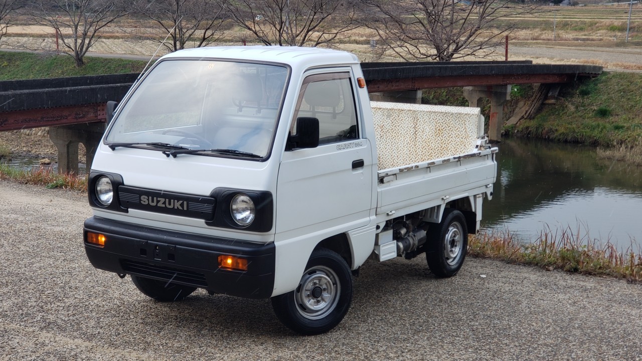 Iron Chef Imports » 1990 Suzuki Carry Truck - SOLD!